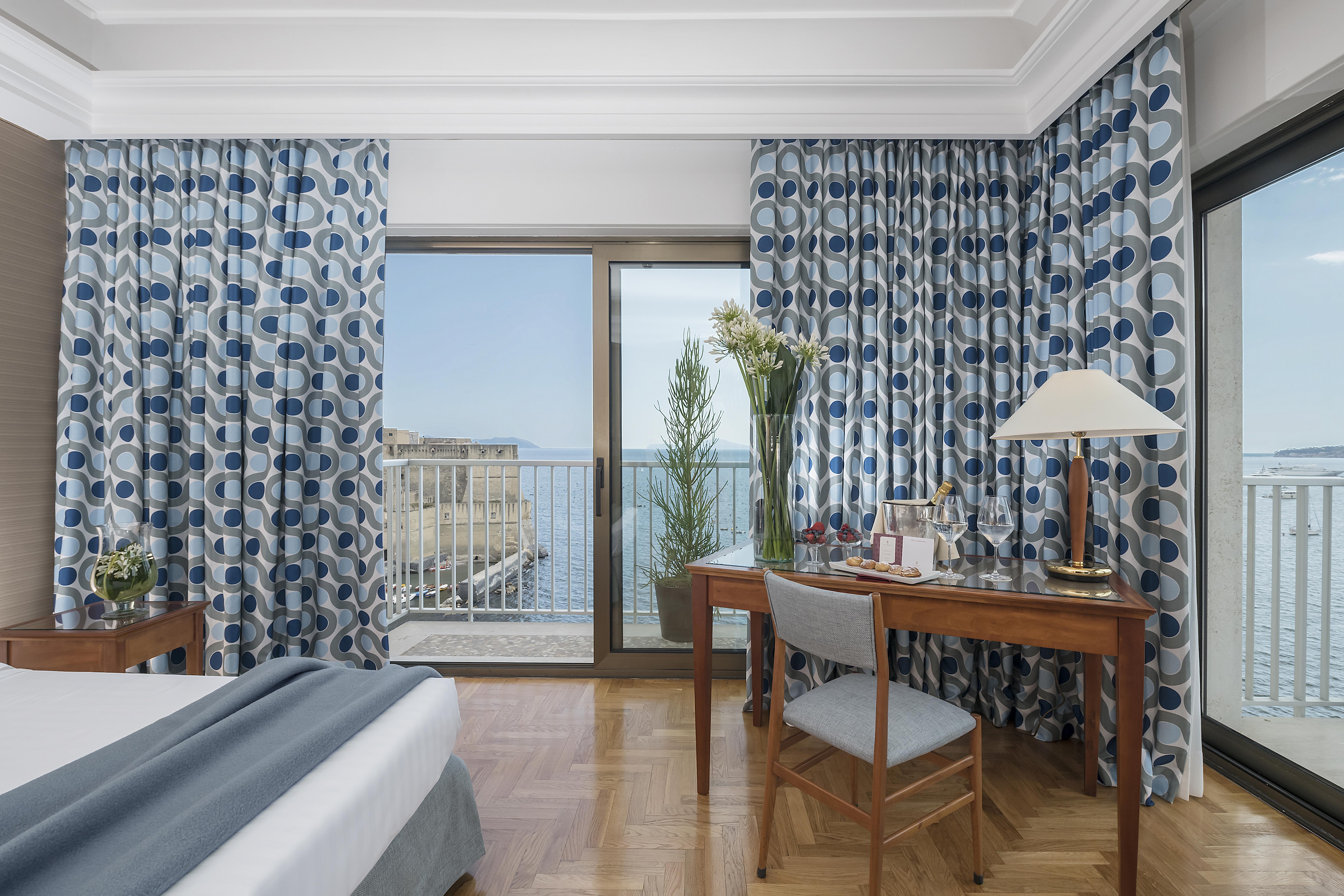 Royal Continental Naples