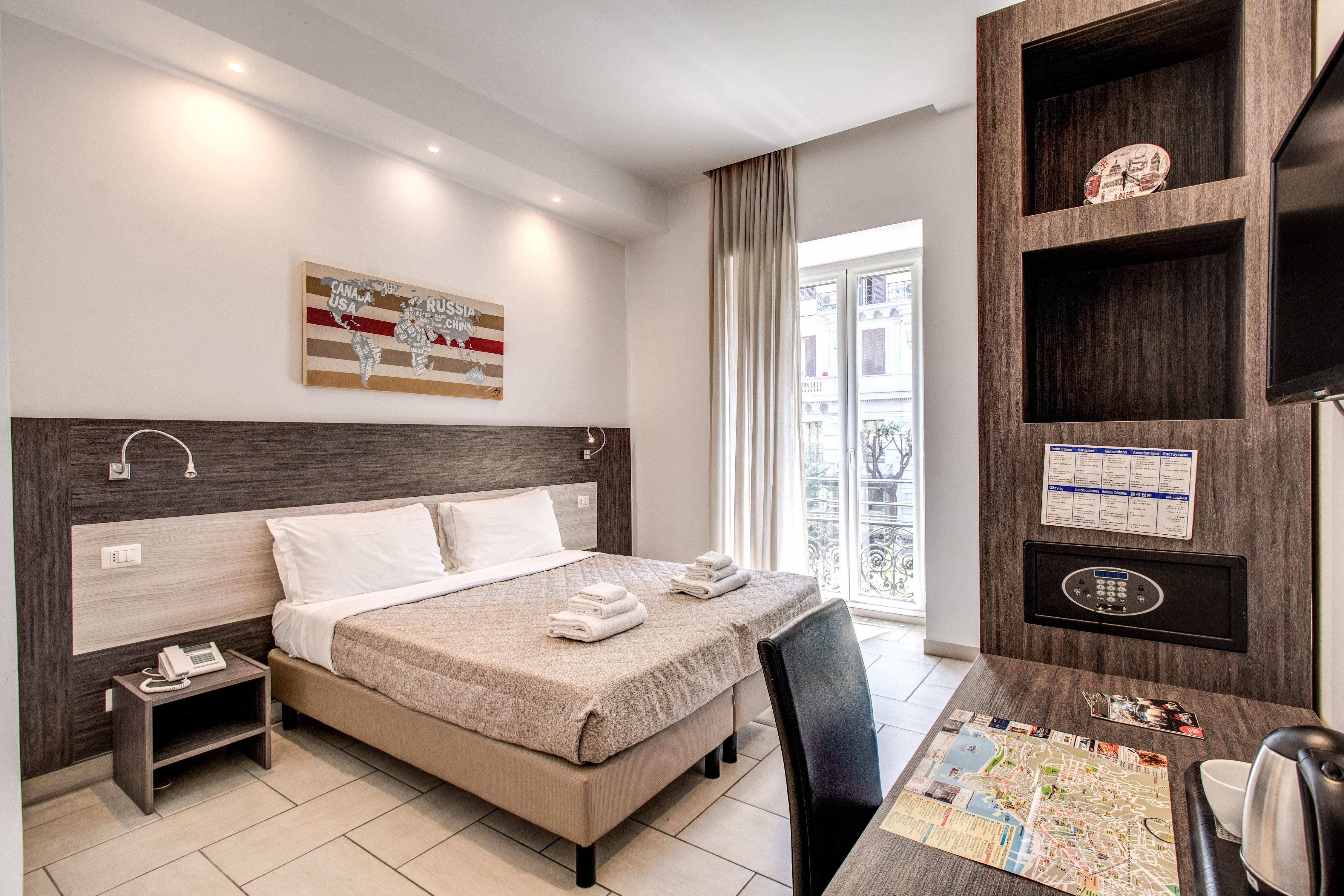 Napoli Suite Bed & Breakfast 3*
