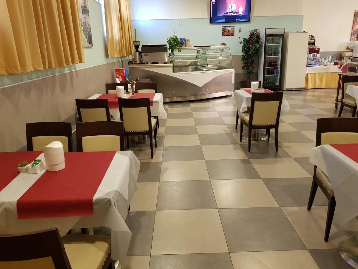 Capodichino International 4*