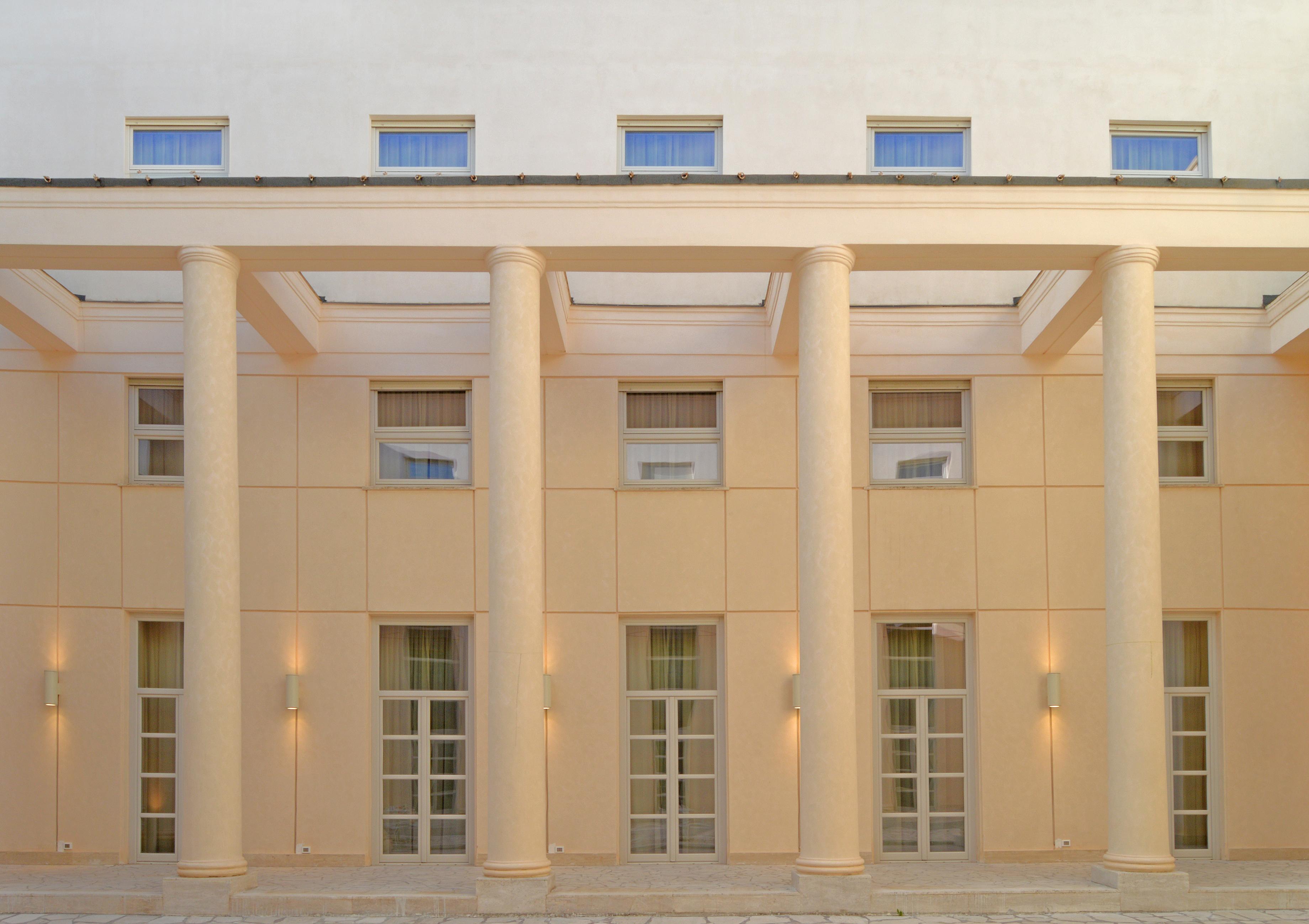 Palazzo Esedra Hotel