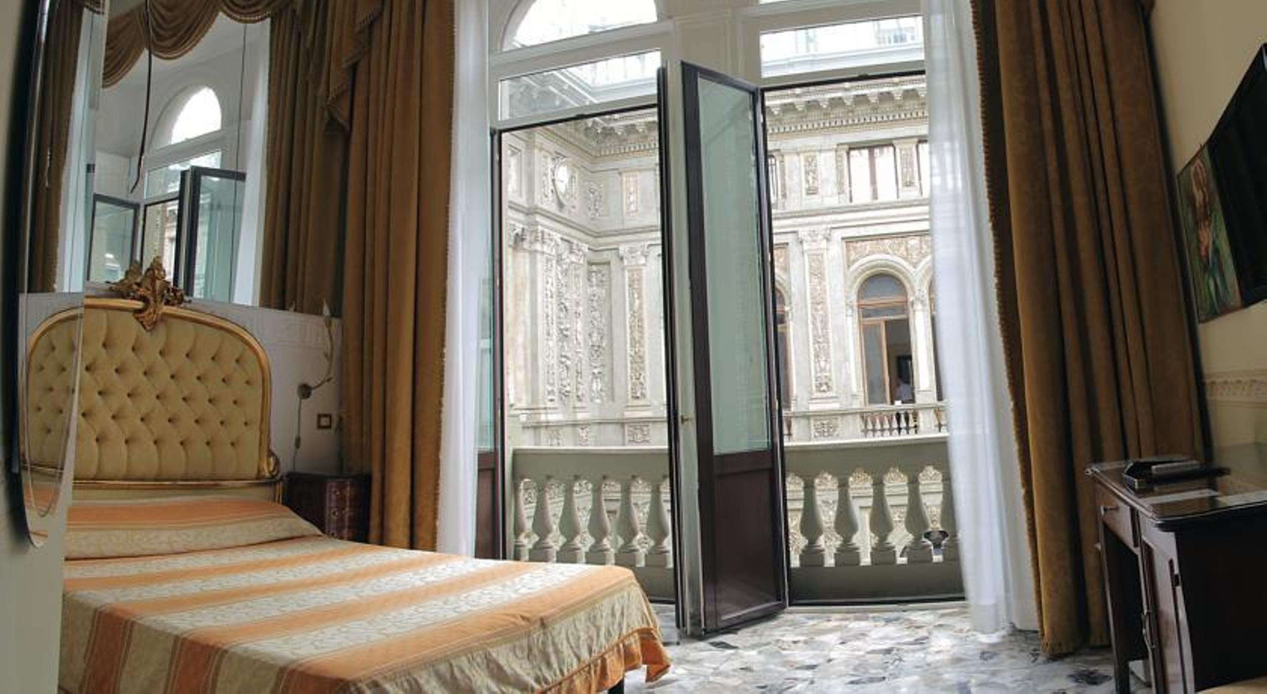 Art Santa Brigida Bed & Breakfast Naples