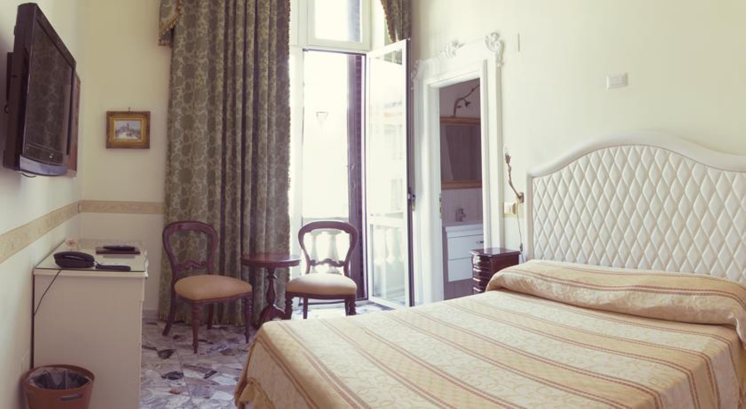 Art Santa Brigida Bed & Breakfast 3*