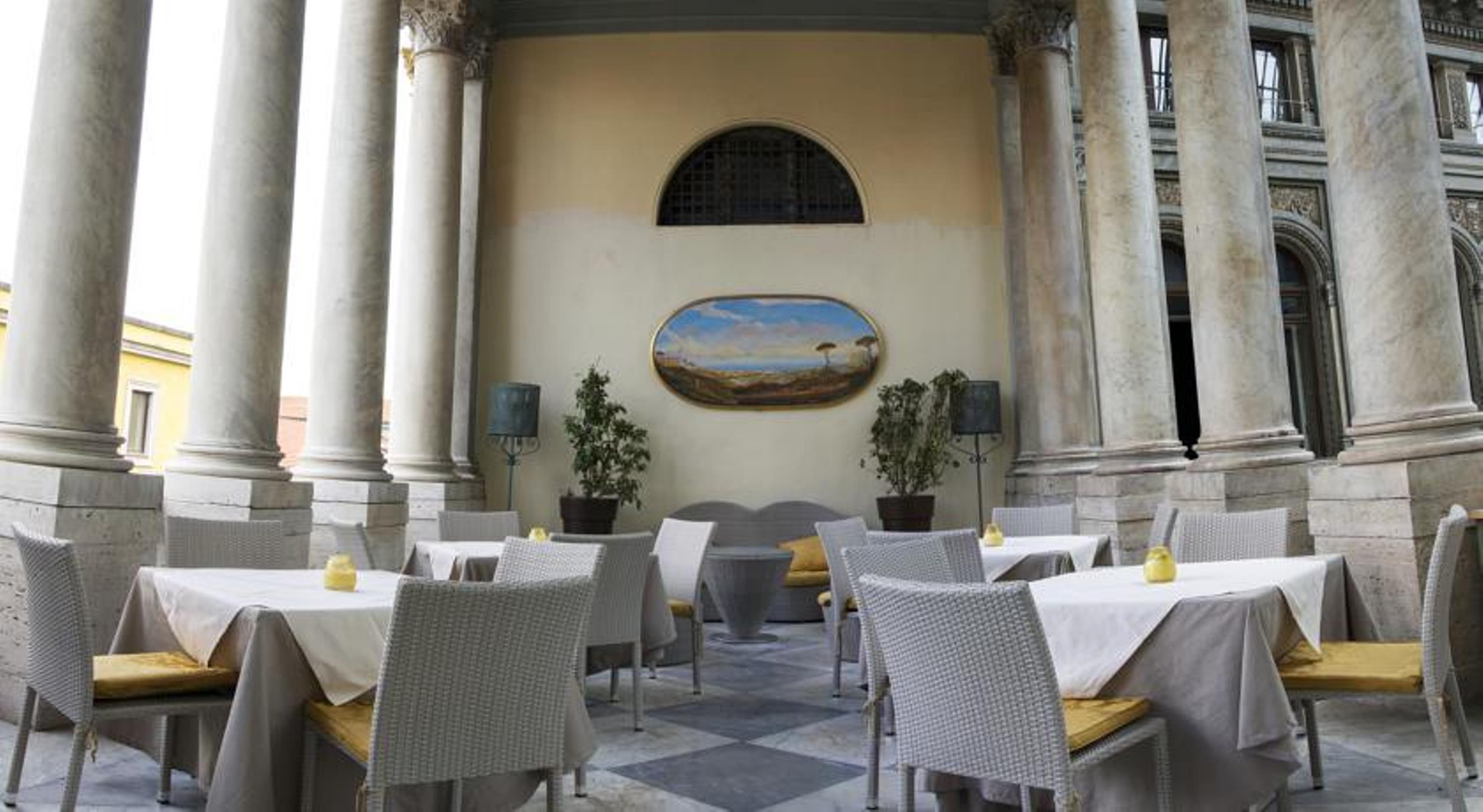 Art Santa Brigida 3* Naples