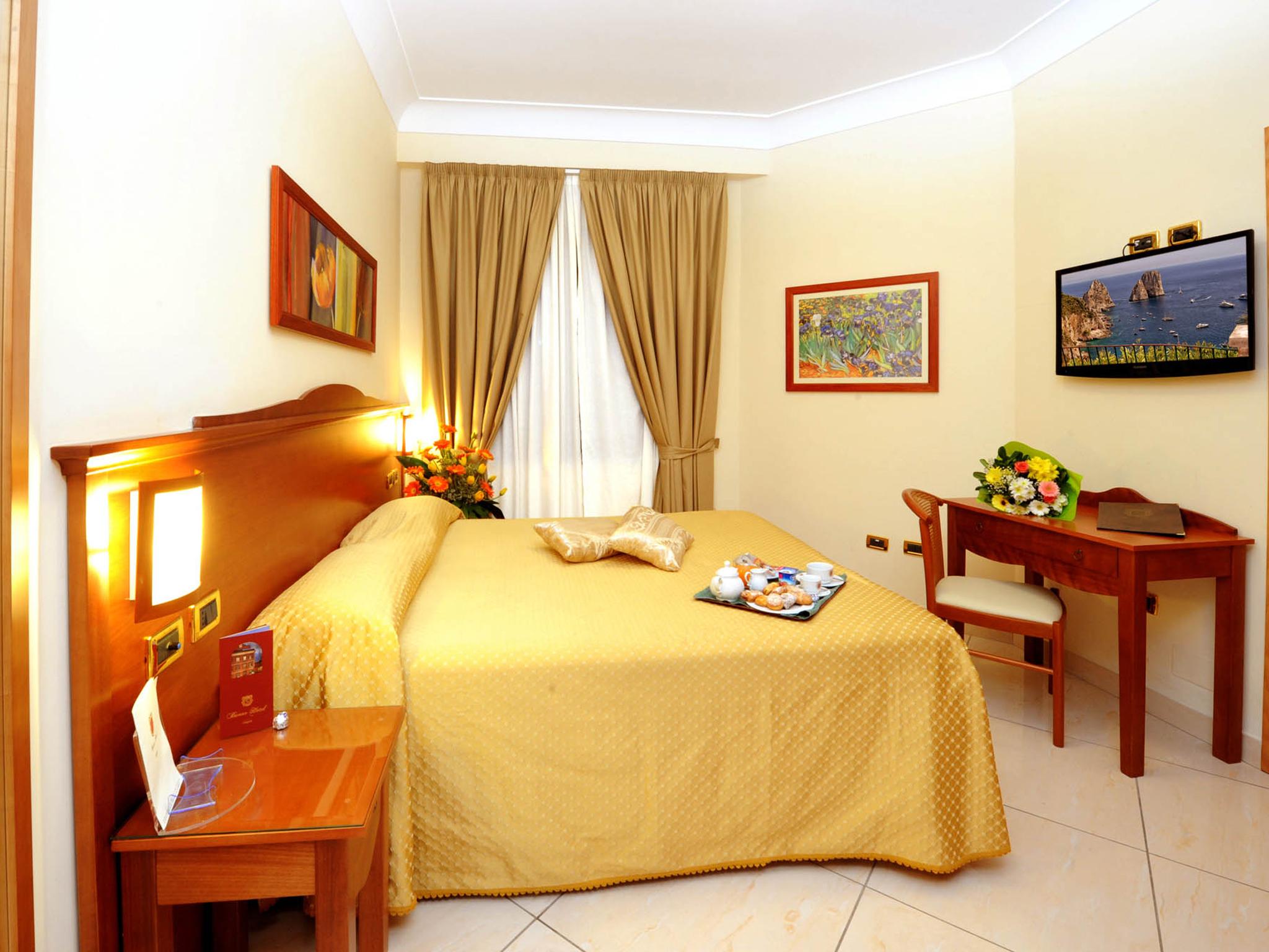 Hotel Buono