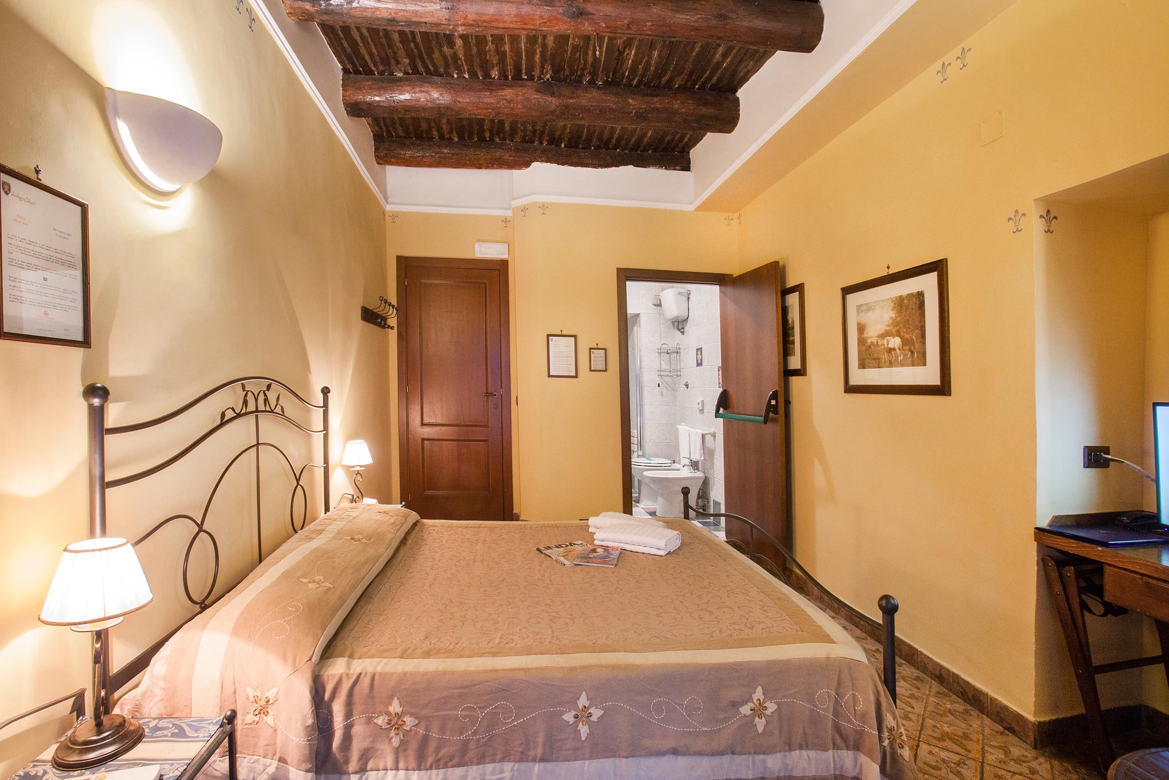Bed & Breakfast L'alloggio Dei Vassalli 3*