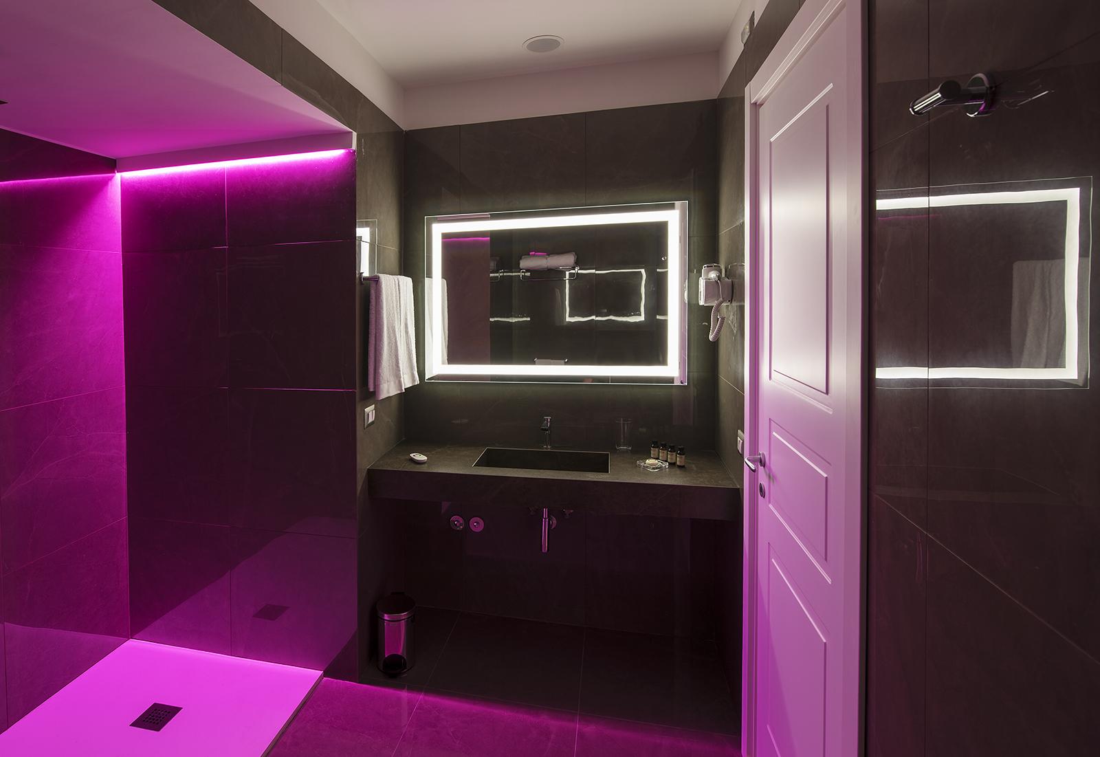 Caruso Place Boutique & Wellness