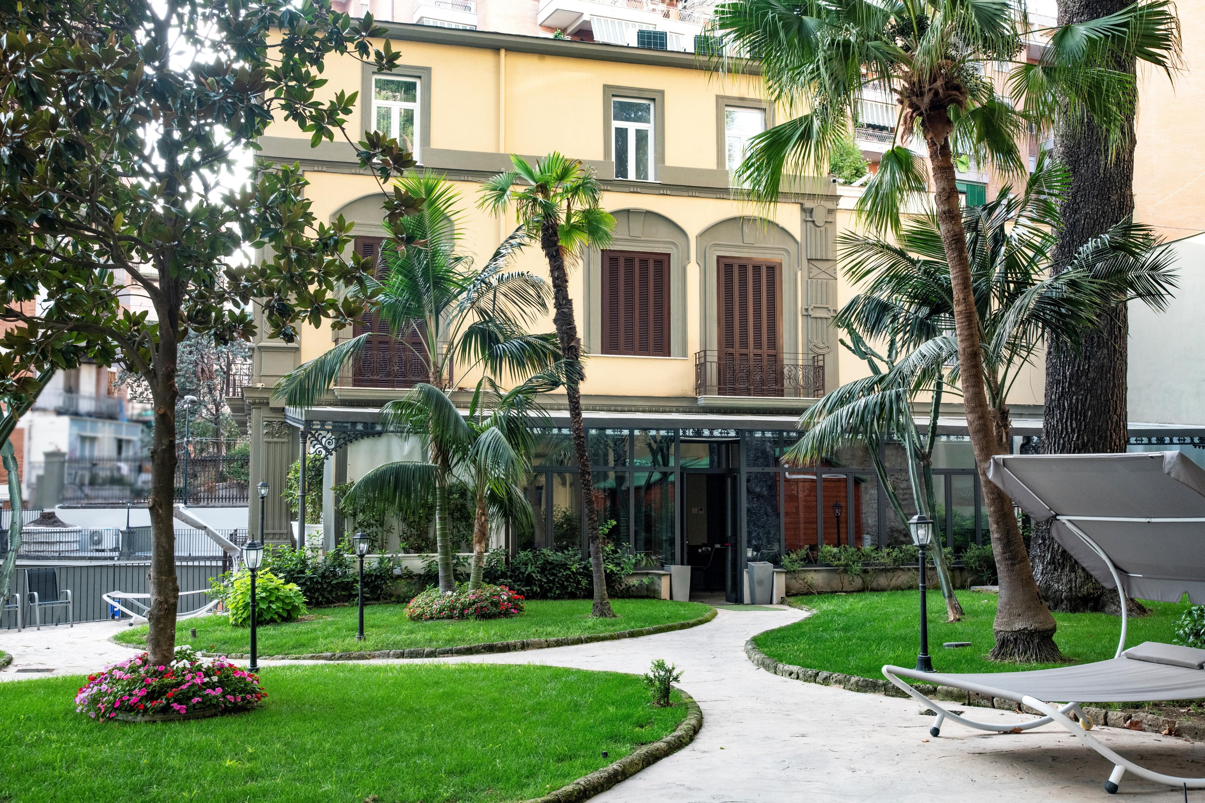 Elisio & Hotel Naples