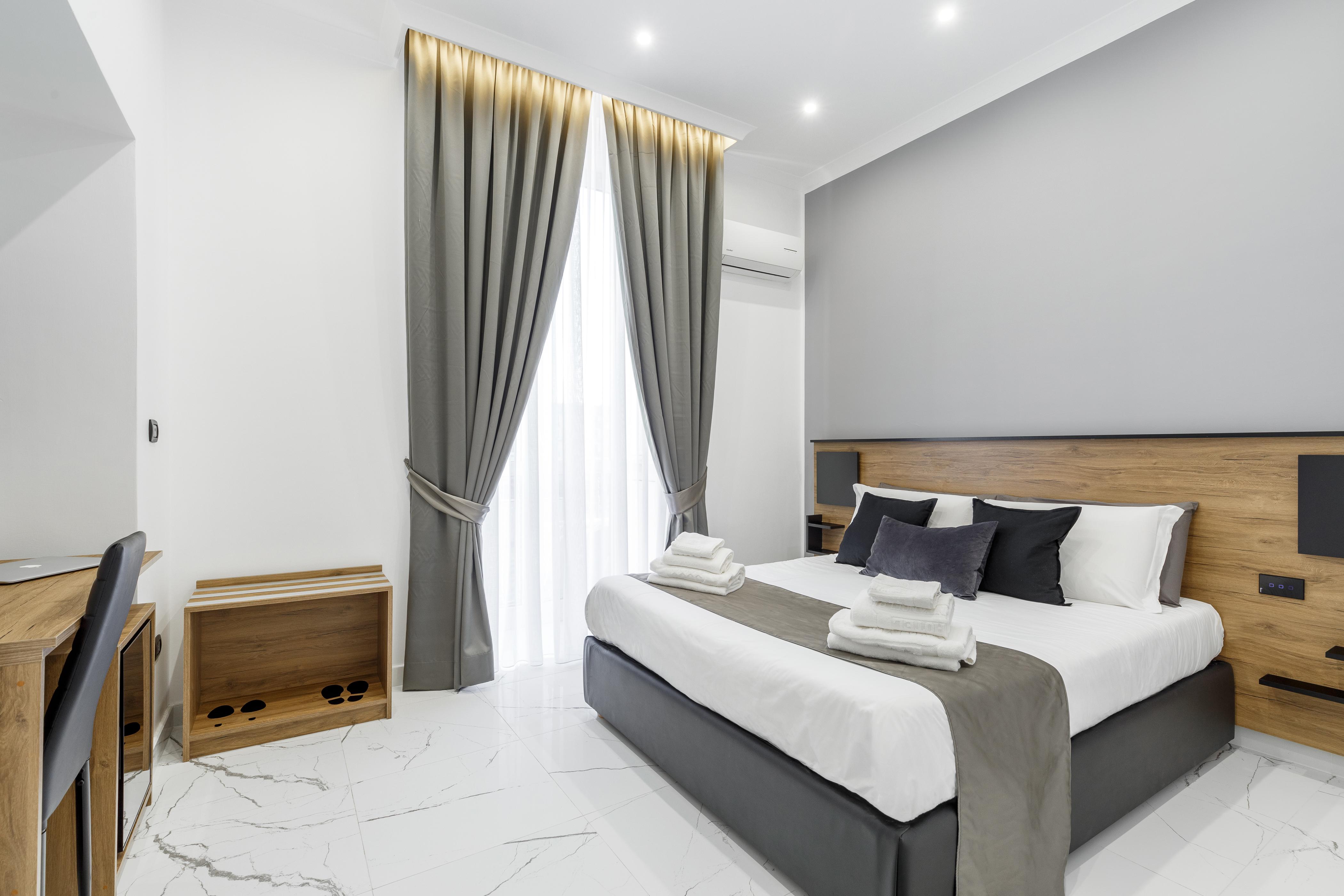 Hotel Sant'angelo Naples