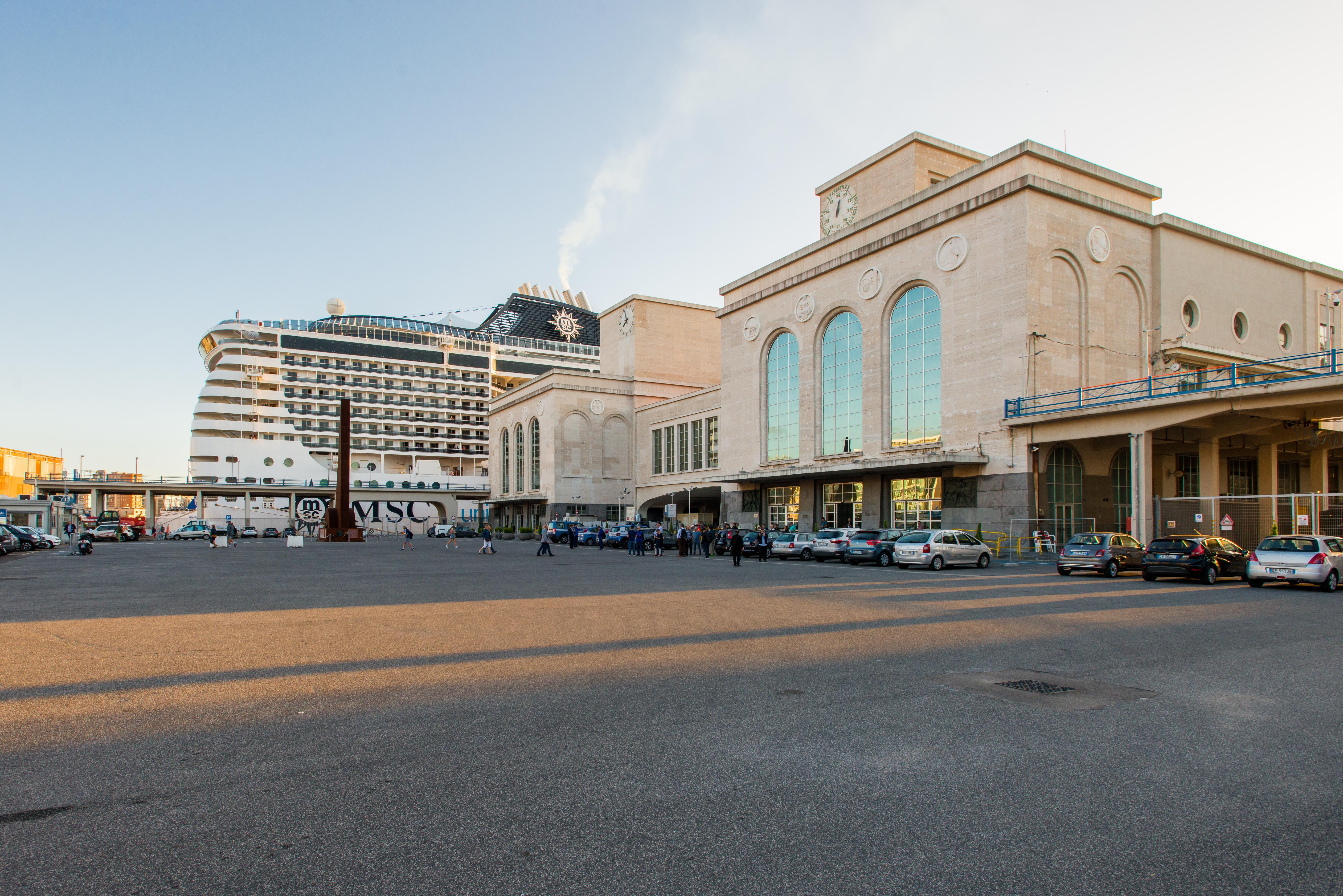 Smart Hotel 4*