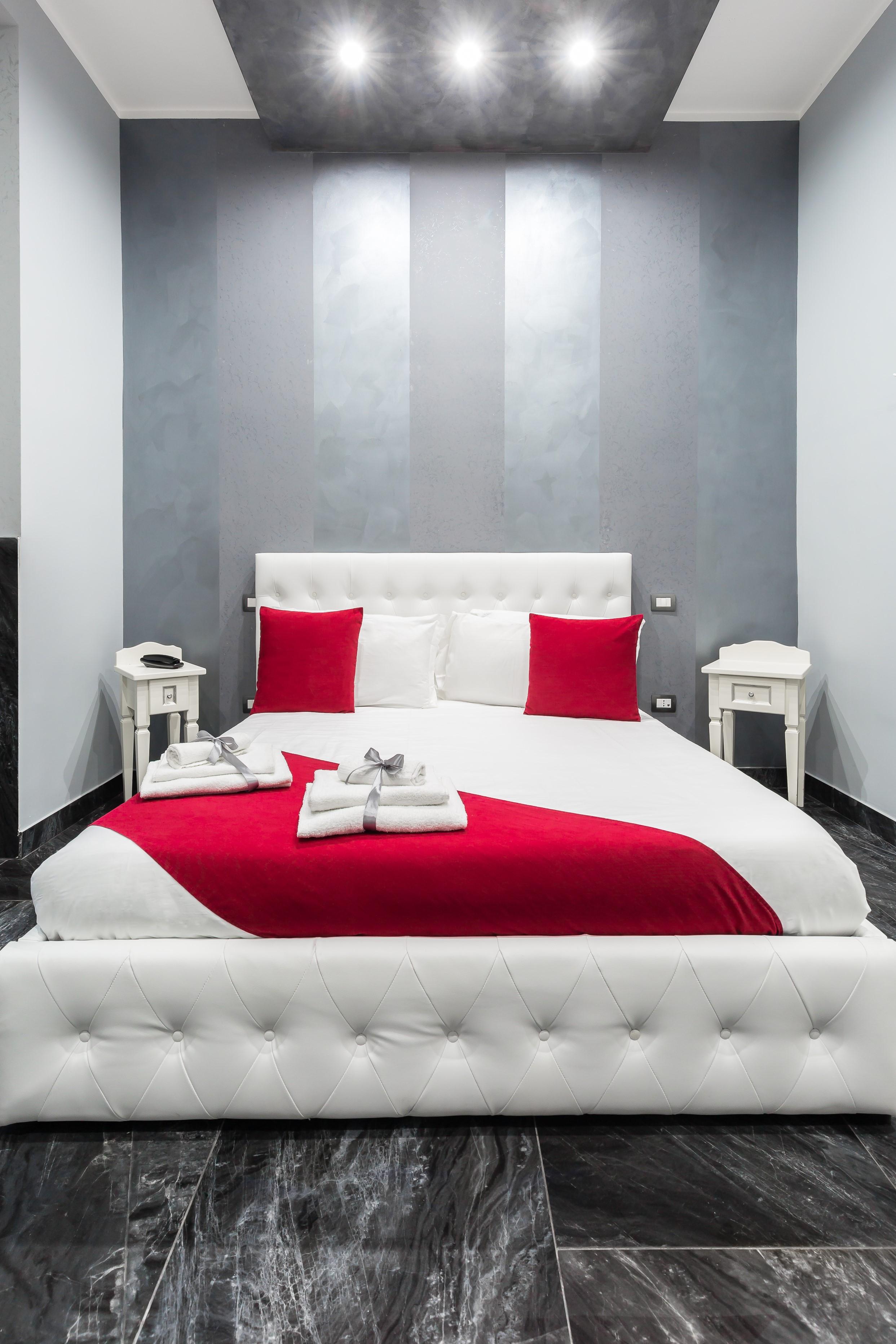 Palace Napoli 3*