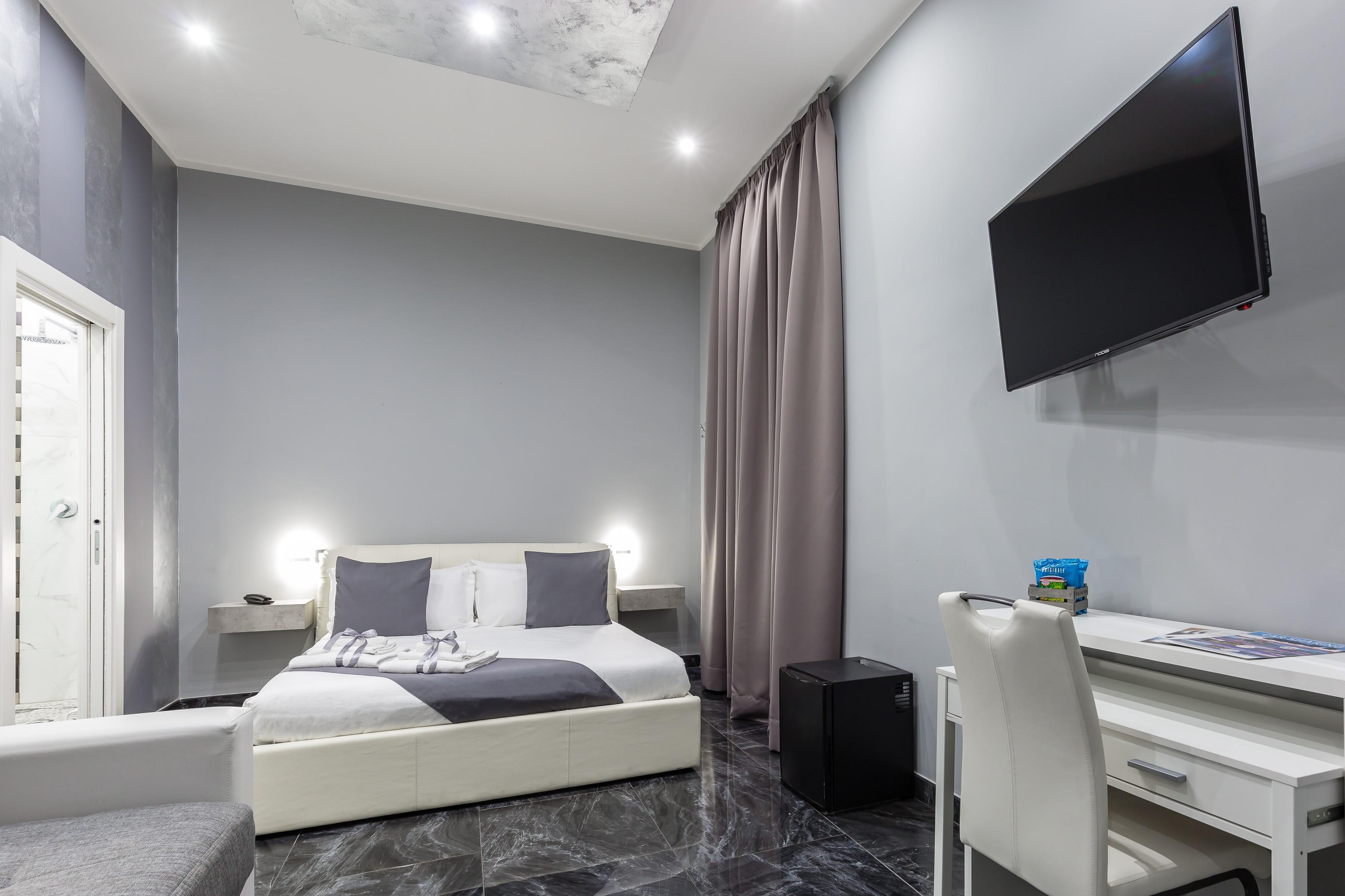 Hotel Palace Napoli 3*