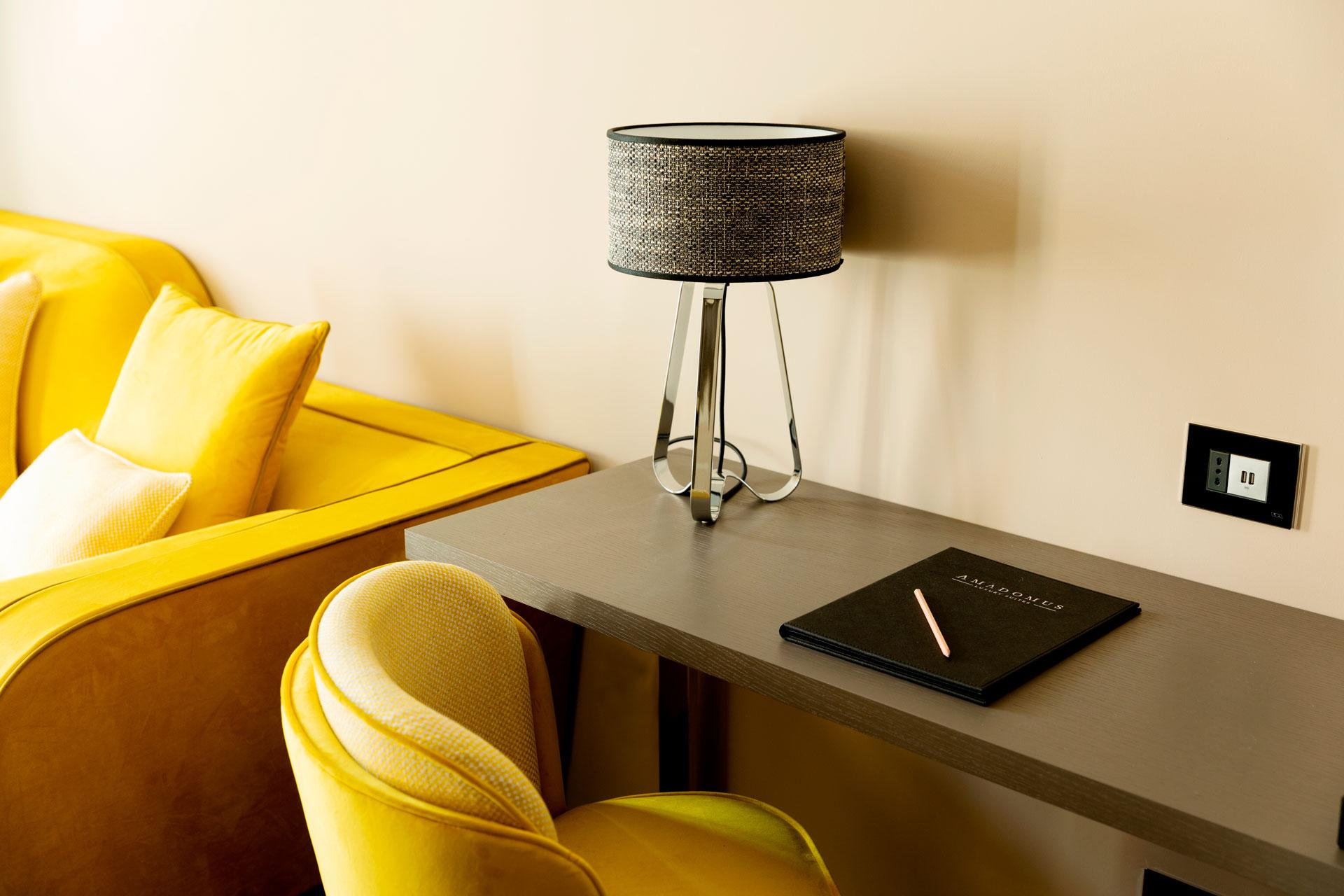 Amadomus Luxury Hotel Naples