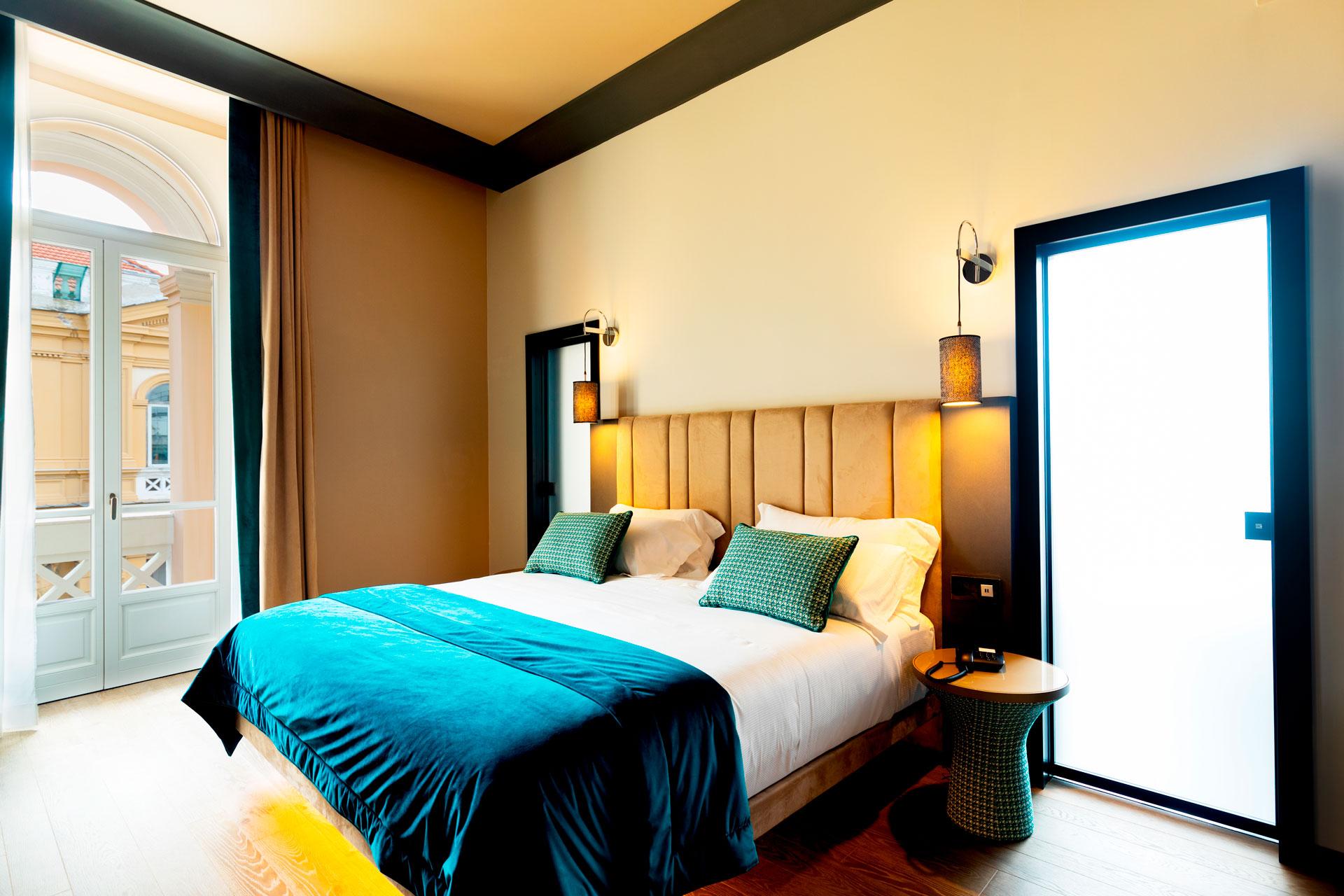 Amadomus Luxury Hotel Naples