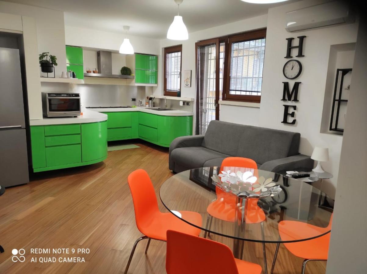 Phoenix House * Naples