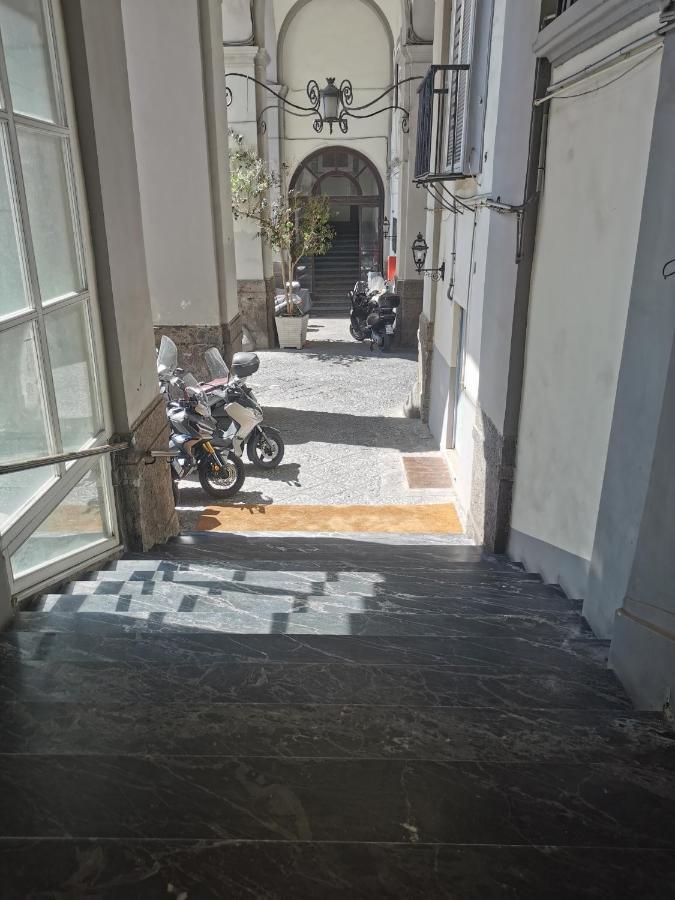 Centro Chiaia *