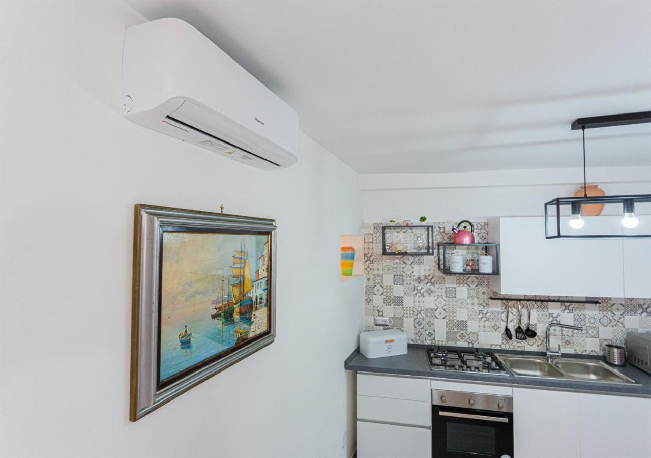Apartment Independent House 51 Naples