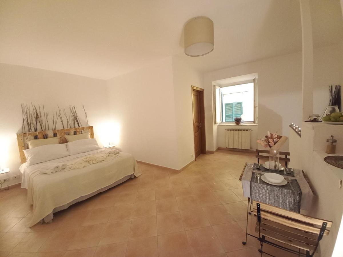 La Maison Marseille * Naples