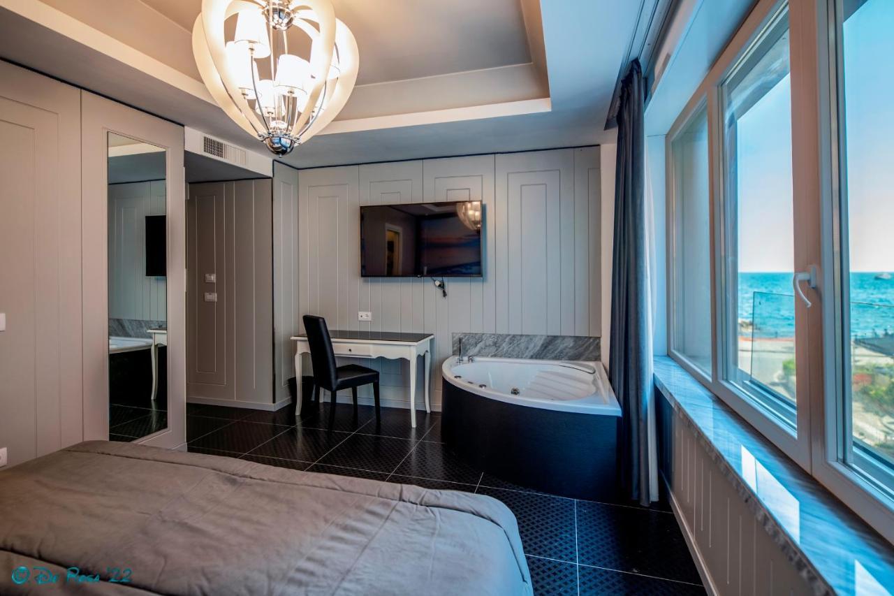 Partenope Luxury
