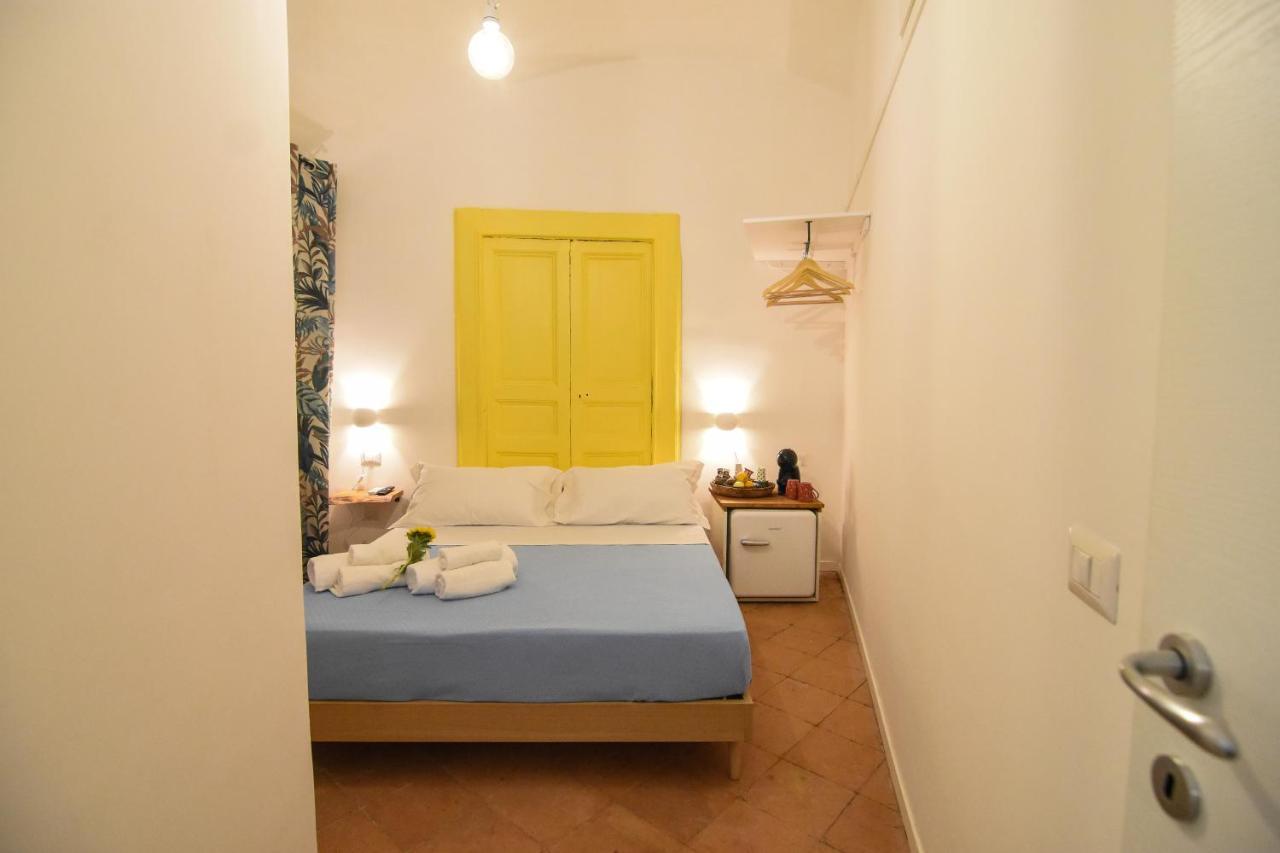 Bed & Breakfast La Dimora Di Artemide Naples