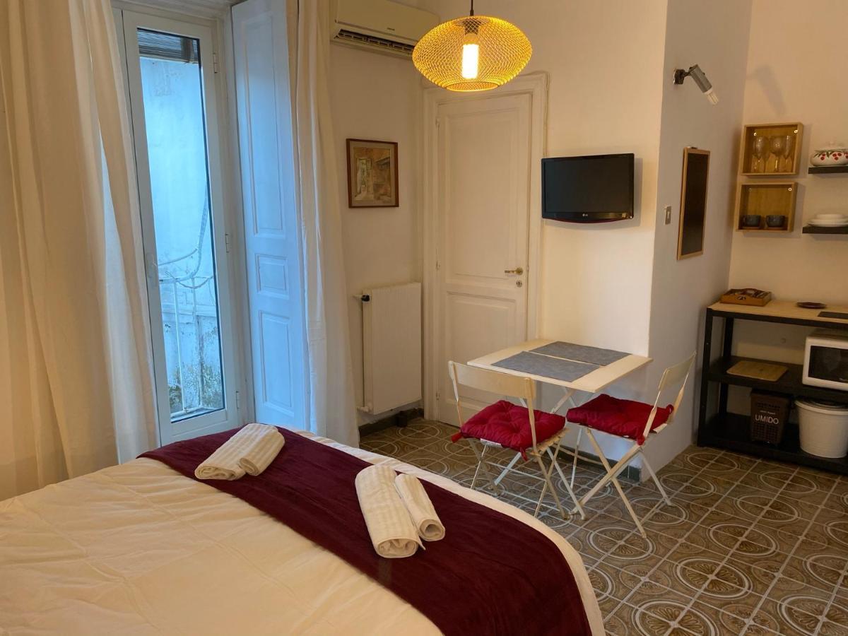 In San Domenico Maggiore 3 Bed & Breakfast
