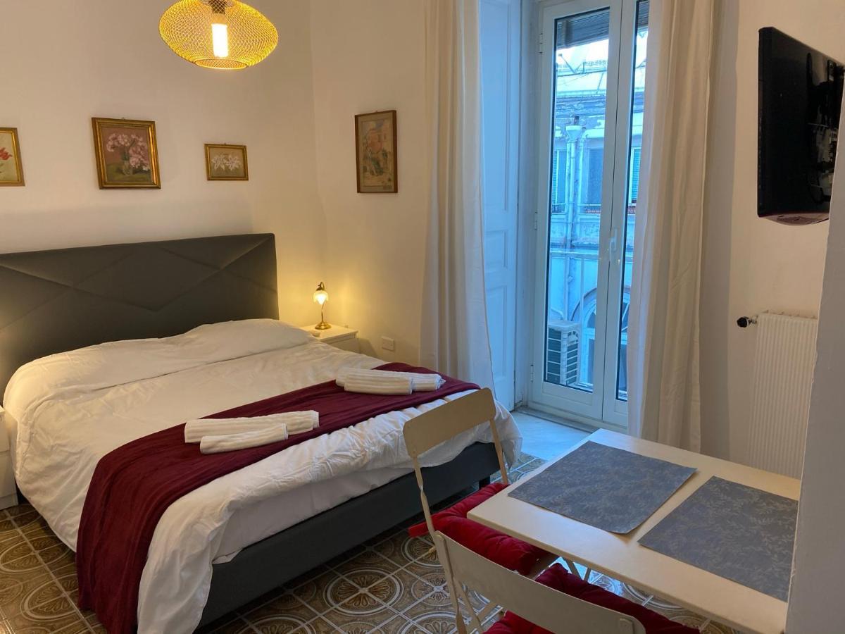 Bed & Breakfast In San Domenico Maggiore 3