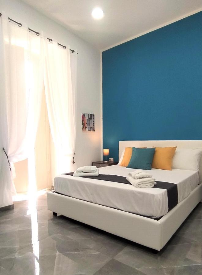 Guest house Track 60 - Private Garibaldi Naples