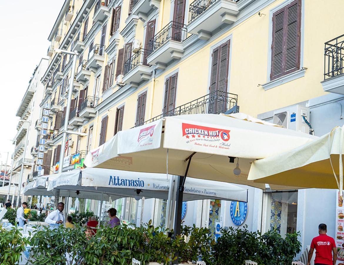 I 4 Diamanti Di * Naples