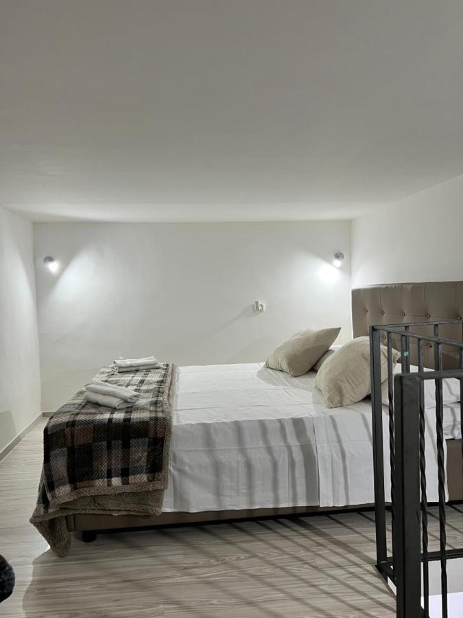 Apartment Age Chiaia *