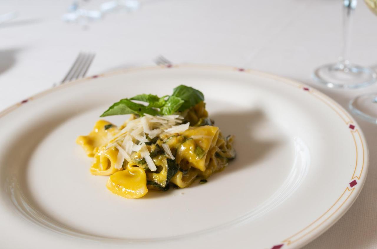 Royal Continental 4* Naples