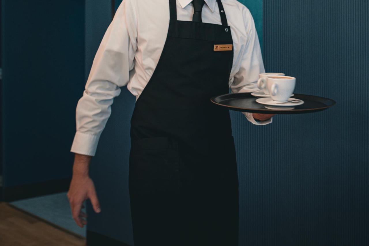 Hotel Royal Continental 4*