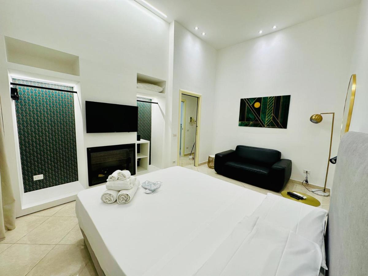 Apartment Garibaldi 118 Luxury Naples