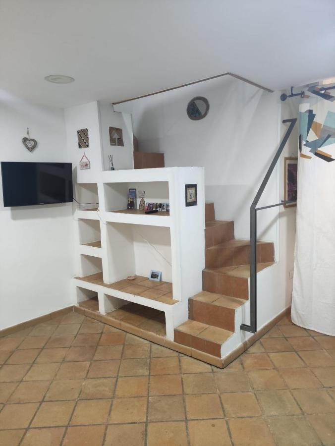 Tribunali Street House *