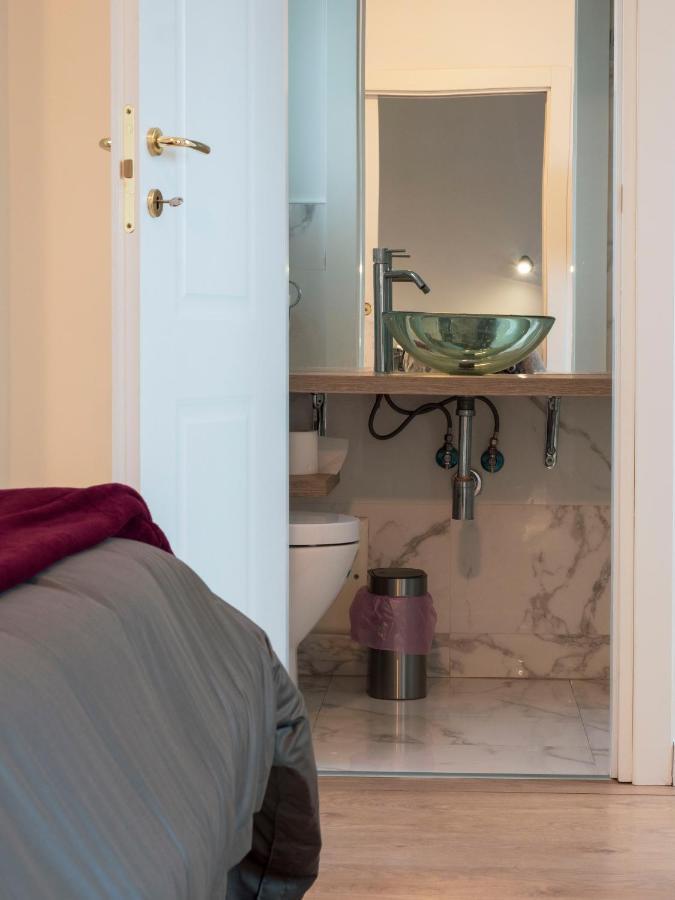 Maison San Gregorio Bed & Breakfast *