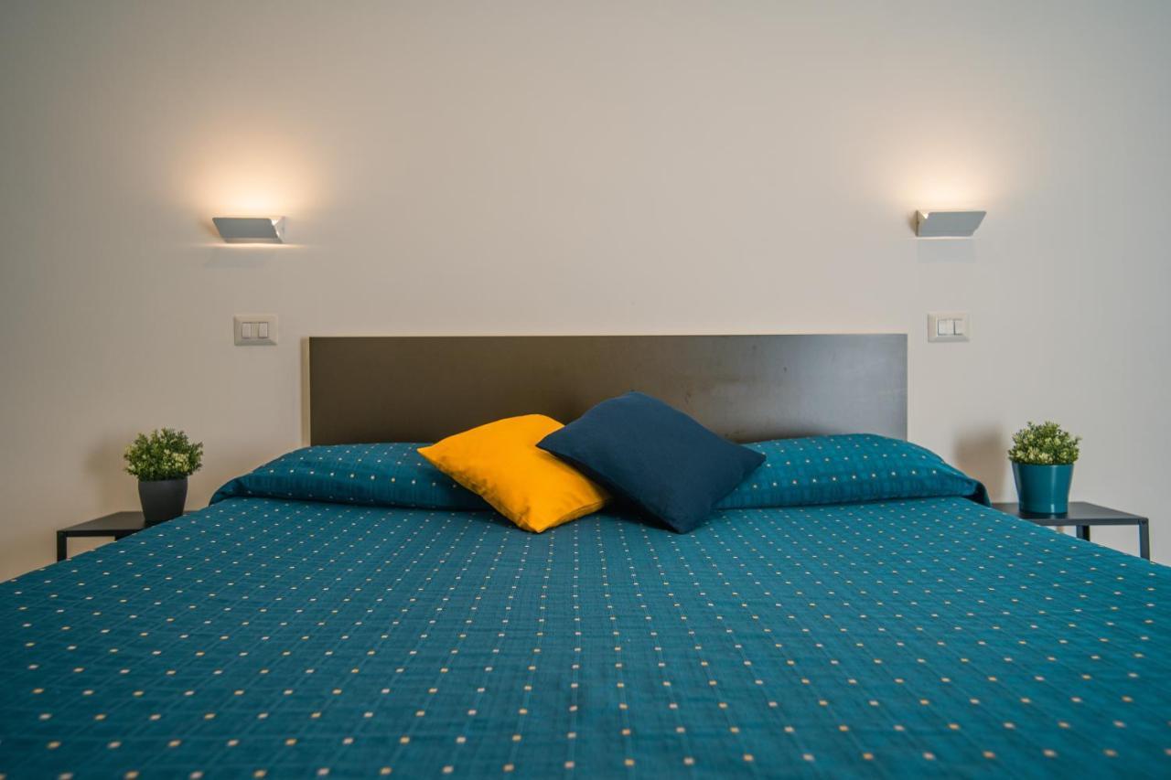 Hub Ferroviario - 12 Posti Letto Per Il Tuo Gruppo A Con Wifi E Netflix