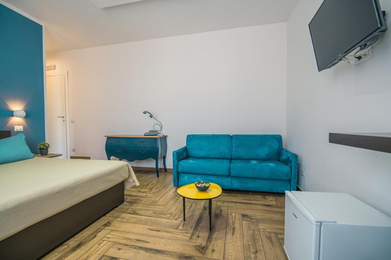 Hub Ferroviario - 12 Posti Letto Per Il Tuo Gruppo A Con Wifi E Netflix Bed & Breakfast