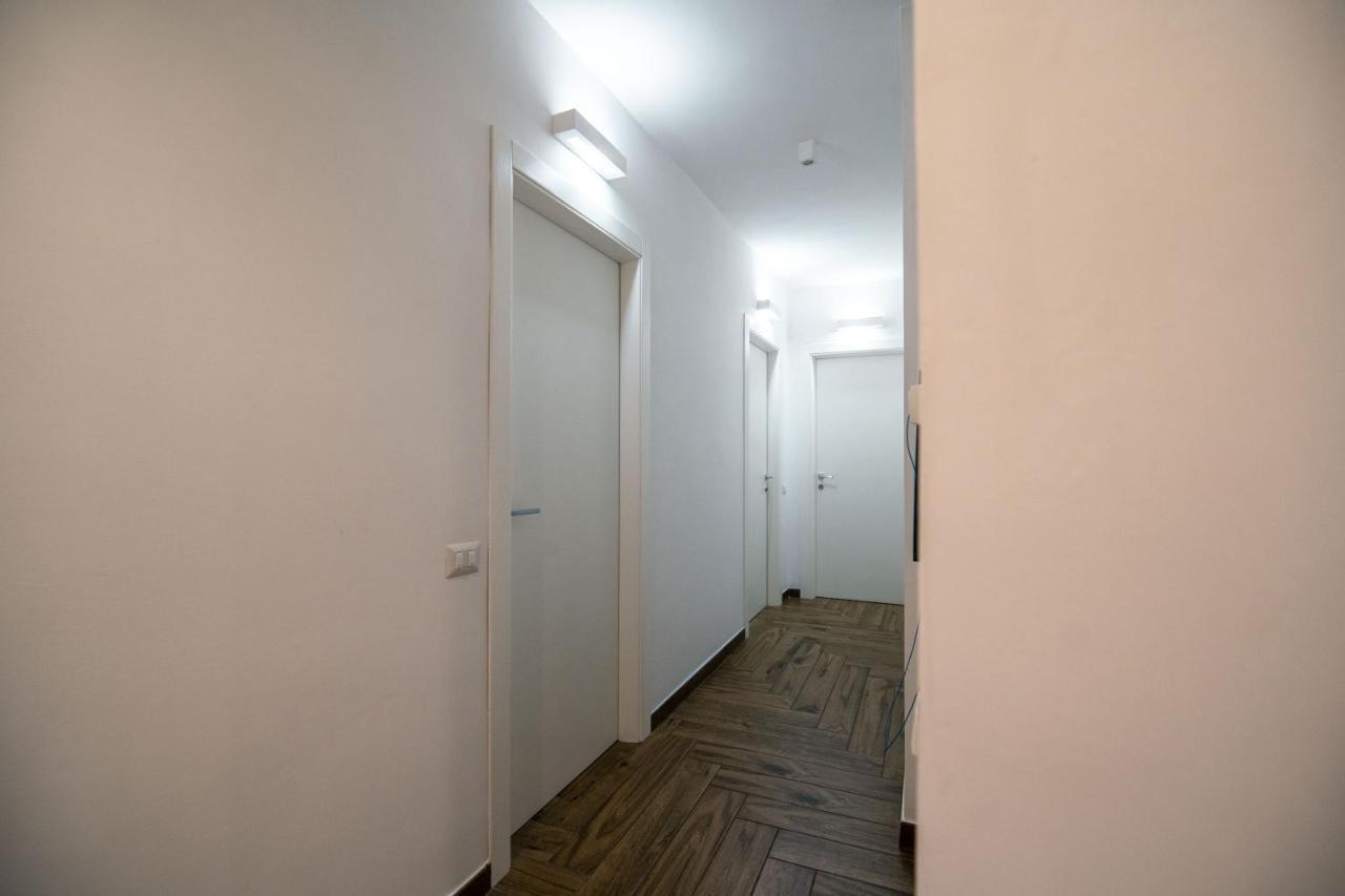 Hub Ferroviario - 12 Posti Letto Per Il Tuo Gruppo A Con Wifi E Netflix Bed & Breakfast *