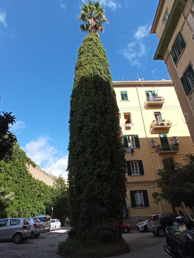 Non Ci Resta Che Naples