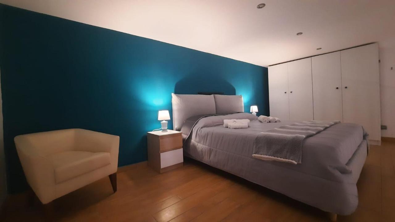 Apartment White Spagnoli Naples