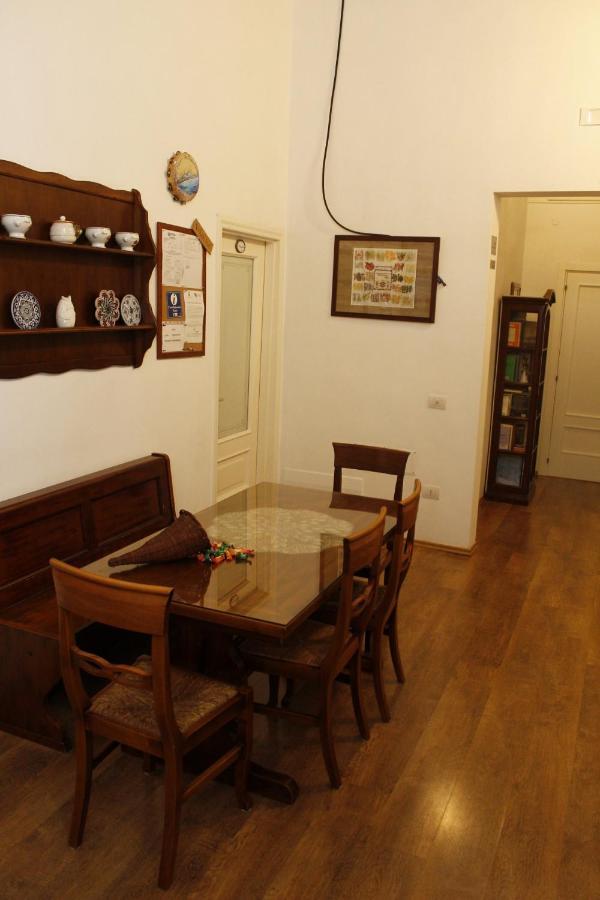Pietrasanta Lt Bed & Breakfast *