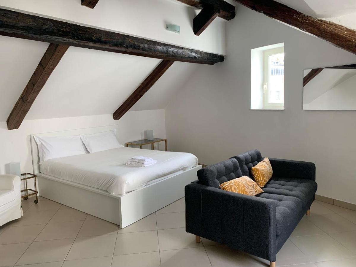 Folle Citta Bed & Breakfast Naples