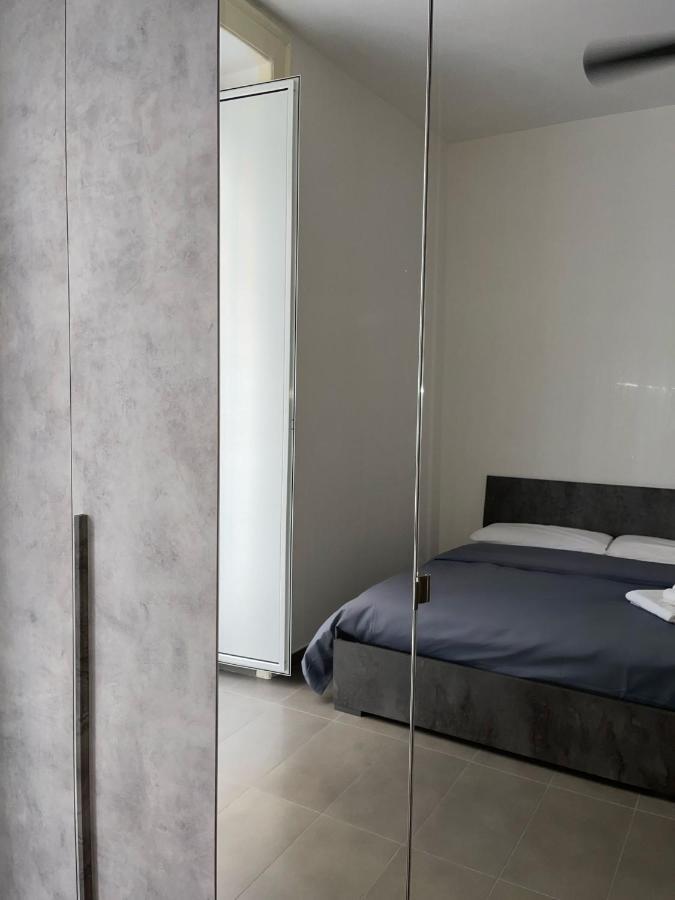 House Naples