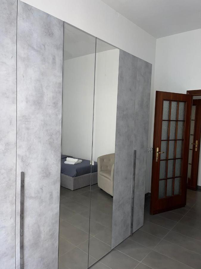Apartment House *