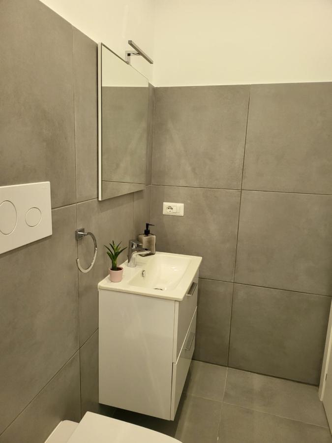 Casa Moni Apartment *