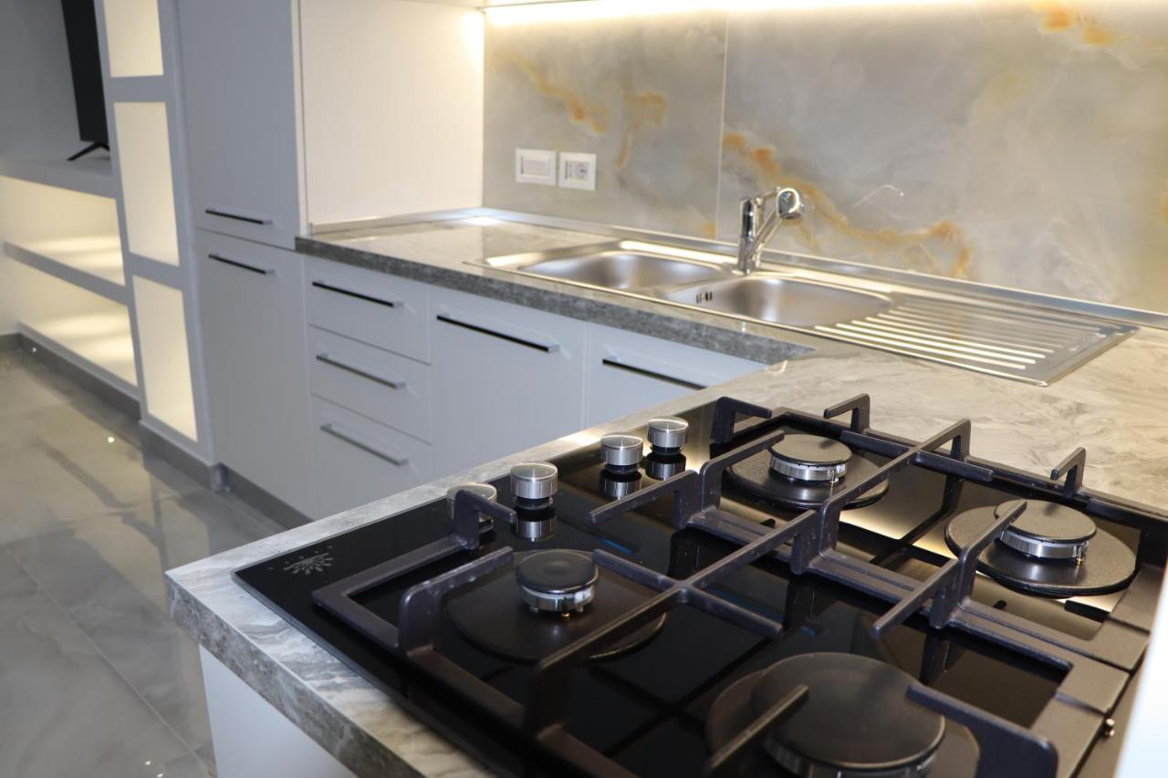 Apartment Barbaro Centro Di