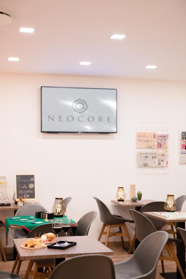Neocore Bed & Breakfast 2*