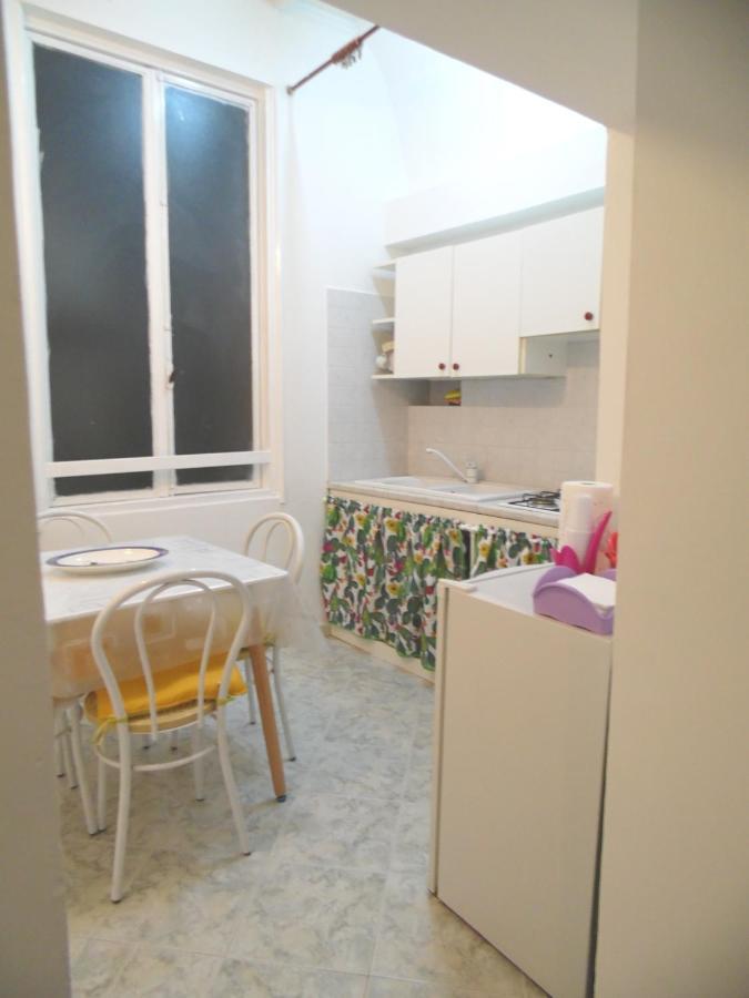 Apartment Donnaregina Naples