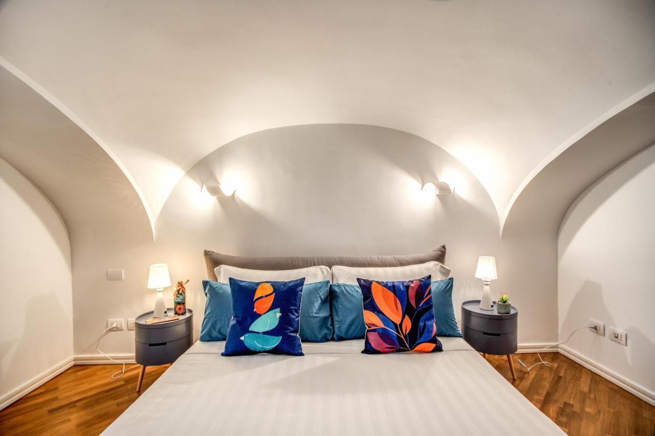 Apartment Pignatelli Naples