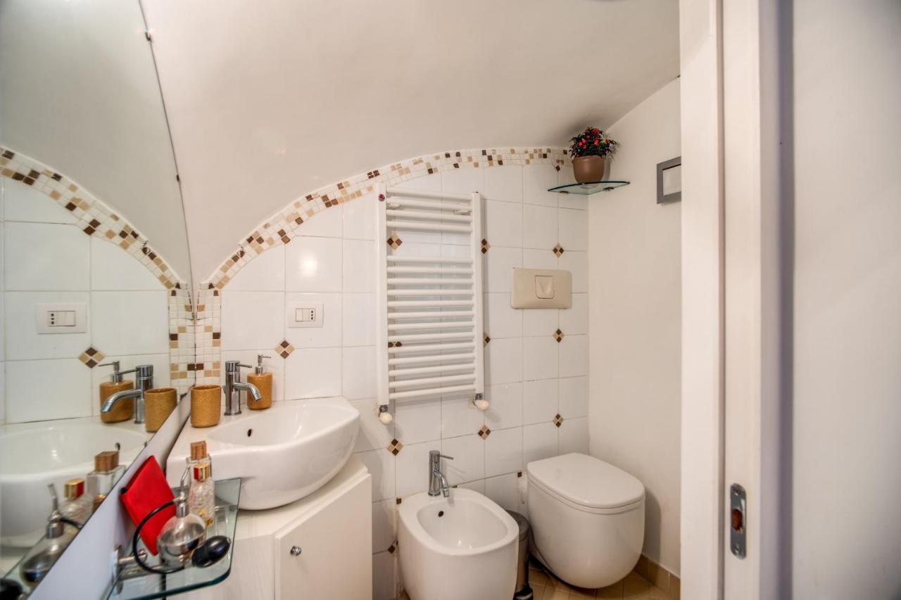 Pignatelli Apartment