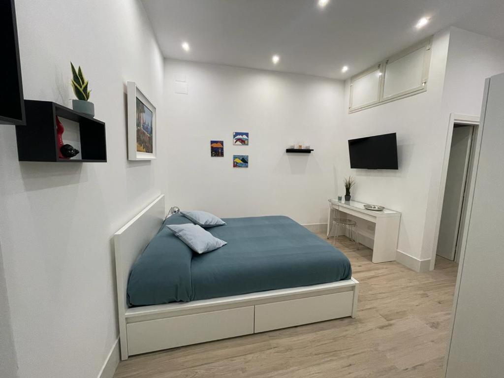 Il 16 Bed & Breakfast Naples