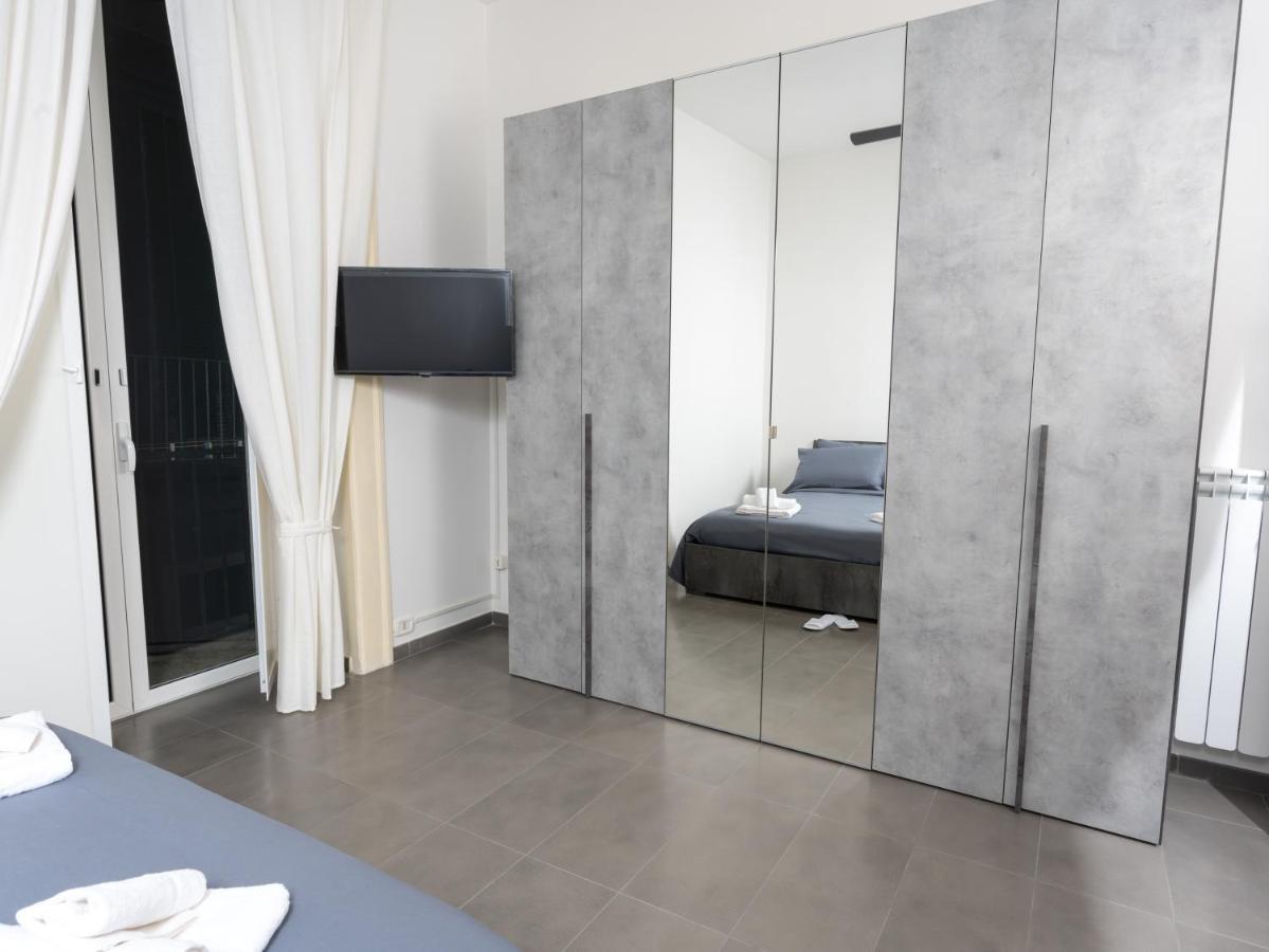 House Naples